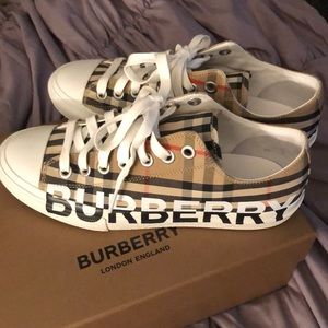 Burberry sneakers